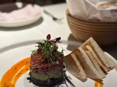 牛肉塔塔配牛油果黑橄榄酱-Solo(衡山路店)