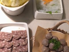 -左庭右院鲜牛肉火锅(浦江欢乐颂店)