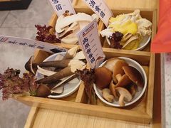 -阿婆情腊排骨火锅(金虹路店)