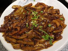 -靠山屯东北农家菜(八龙桥雅苑店)