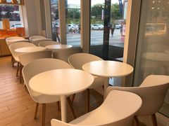 用餐区-好利来(西美花街店)