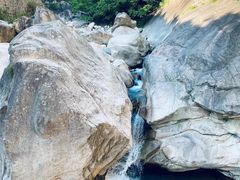 -鄣山大峡谷