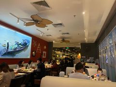 大堂-大头虾越式风味餐厅(光明广场店)