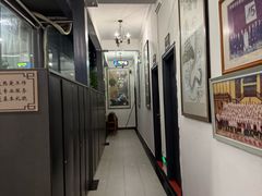 -郑猛记石岐鸽主题餐厅(长江店)