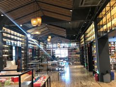 -新华书店(解放中路店)