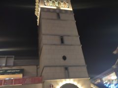 -王府井奥莱临潼小镇(临潼店)