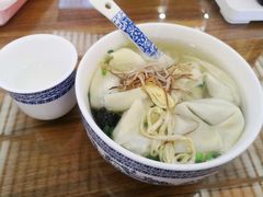 -笑来喜馄饨小笼工坊店(湖滨街店)