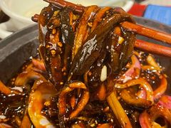 金牌响油鳝糊-南京大牌档(香港广场店)