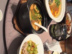-香山湖家家宴(中山陵店)