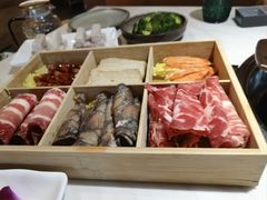 -喃喃椰·糟粕醋·椰子鸡火锅(七堡花园店)
