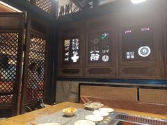 -老牌坊云南鱼豆花火锅(哈西万达店)