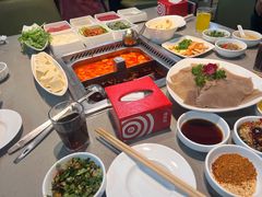 -海底捞火锅(杭州滨江九宜城店)
