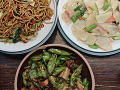 -民间瓦缸煨汤館(嵩山路店)
