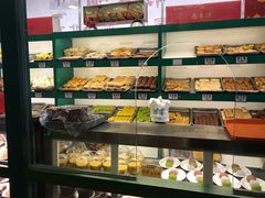 面包甜点陈列柜-南来顺饭庄·清真(南菜园店)