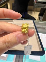 -周生生Chow Sang Sang(东方店)