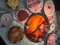 -鸿姐老火锅(疁城新天地店)