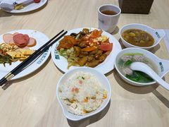 -梦航彩虹之约自助餐厅(华府天地店)