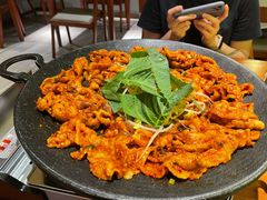 铁板章鱼五花肉-春熙台韩国料理·章鱼肥牛(西丽店)
