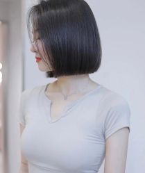 -十六番发型师事务所