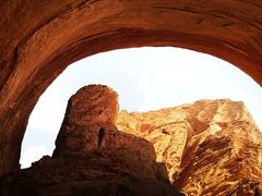 -天山神秘大峡谷