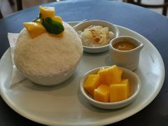 芒果雪冰-Cheevit Cheeva(Sirimangkalajarn)