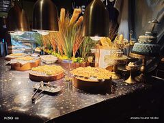 自助取餐区-V-ONE西雅图海鲜自助餐厅(仓山万达广场店)