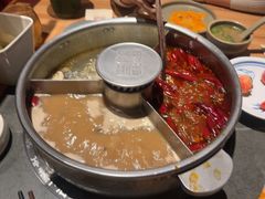 -巴奴毛肚火锅(龙湖锦艺城店)