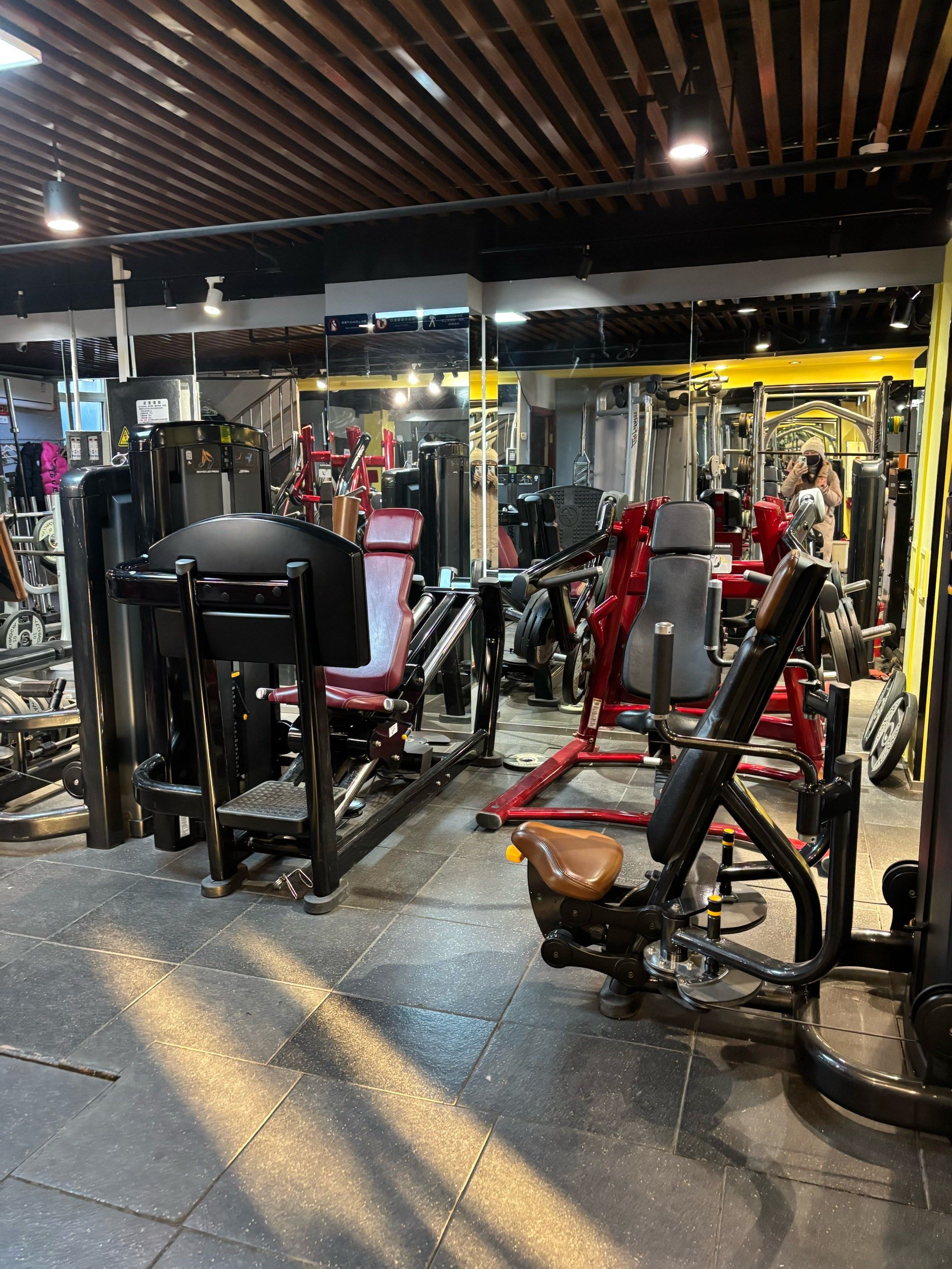 刮风下雨,健身房不打烊
