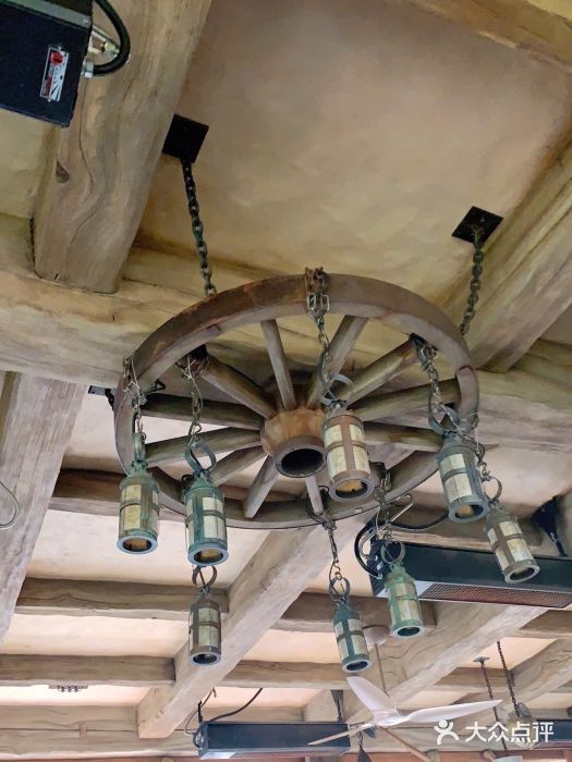 Tangled Tree Tavern 老藤树食栈图片