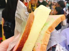 -詹爷爷乌节路街头冰淇淋