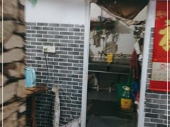 门面-冯记白土岗辣子鸡