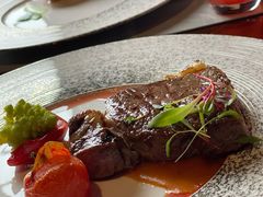 碳烤澳洲西冷牛排-YUE·6·西式融合餐厅(外滩六号店)