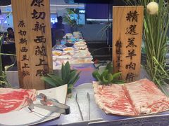 -曼格活海鲜·牛排自助(光明蓝鲸店)