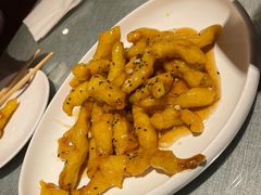 -闫府私房菜·百年鲁菜(欧亚店)
