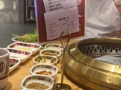 -山焱·炭火自助烤肉(周浦万达店)