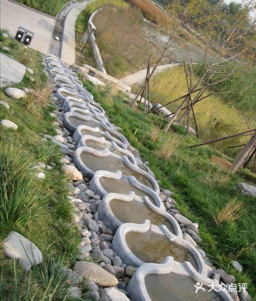 总投资2180万元。公园内的永定河观景台是最大亮点