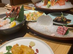 -花和海鲜自助(梅江店)