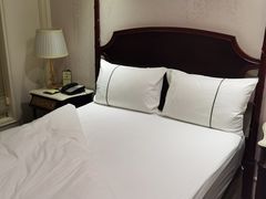 -茂名熹龙国际大酒店(人民广场高铁站店)