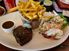 -db Bistro & Oyster Bar by Daniel Boulud(滨海湾金沙店)
