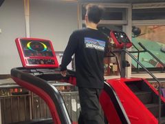 -KingBull私教健身&格斗订制(龙井商业中心店)