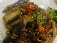 -佰搭果·广式茶餐厅(西华路店)