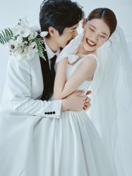 -光阴的故事婚纱摄影(苏州店)