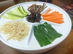 -云海肴·汽锅鸡·云南代表菜(天山百盛优客店)