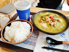 -万和春排骨砂锅米饭(新业广场店)