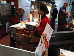 -麦当劳(虹梅路地铁站店)