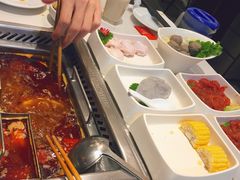 -海底捞火锅(长宁路龙之梦店)