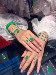 -Oasis Beauty水磨坊科技美肤中心