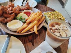 -Money Shops(愚园路店)