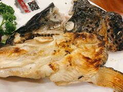 -青瓦餐厅·生鱼片·韩园烤肉(西塔店)