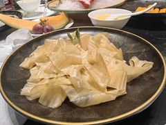 -红鼎豆捞·非遗鲍皇汤火锅(宝丰路店)